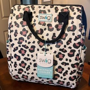 BNWT Swig Luxe Leopard Backpack Cooler